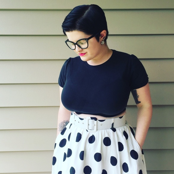 Meet your Posher, Mel - Picture 3 of 3